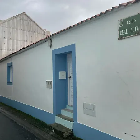 Ventana A La Ria *